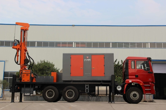 Perforazione per pozzi idrici montata su camion, perforazione idraulica multifunzione completa