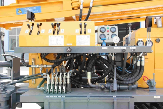 Attrezzatura portatile per la perforazione di pozzi idrici con motore Yuchai a turbocompressione da 55 kW